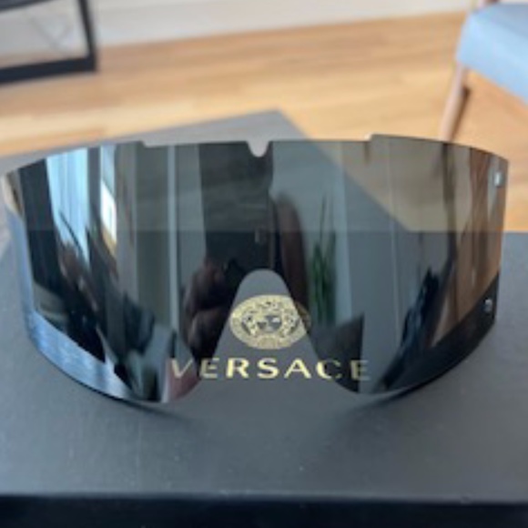 VESACE MEDUSSA SUNGLASSES 3 COLORS